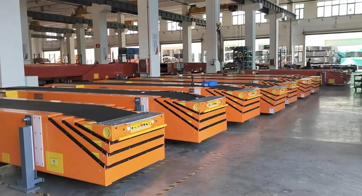 Good Quality Container Truck Telescopic Belt Conveyor System For Sale in United States of America