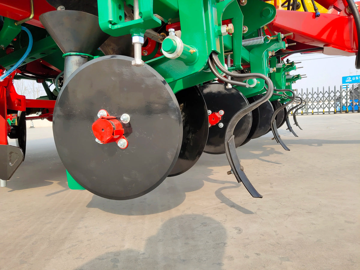 4 rows 4 ridge potato fertilizer sprayer seed planter machine