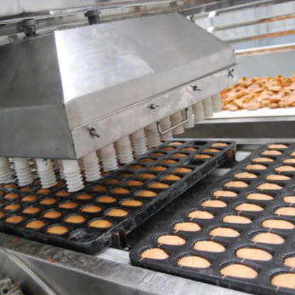 automatic cake spreading machine cake cream cake batter depositor machine