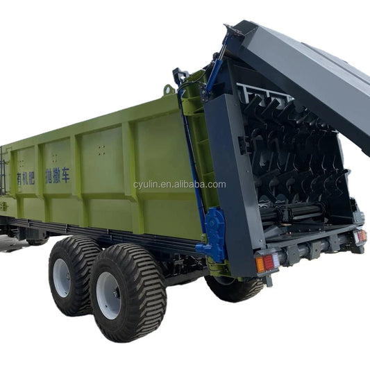 2024 factory hot sell Livestock manure organic fertilizer treatment equipment Dry manure spreader