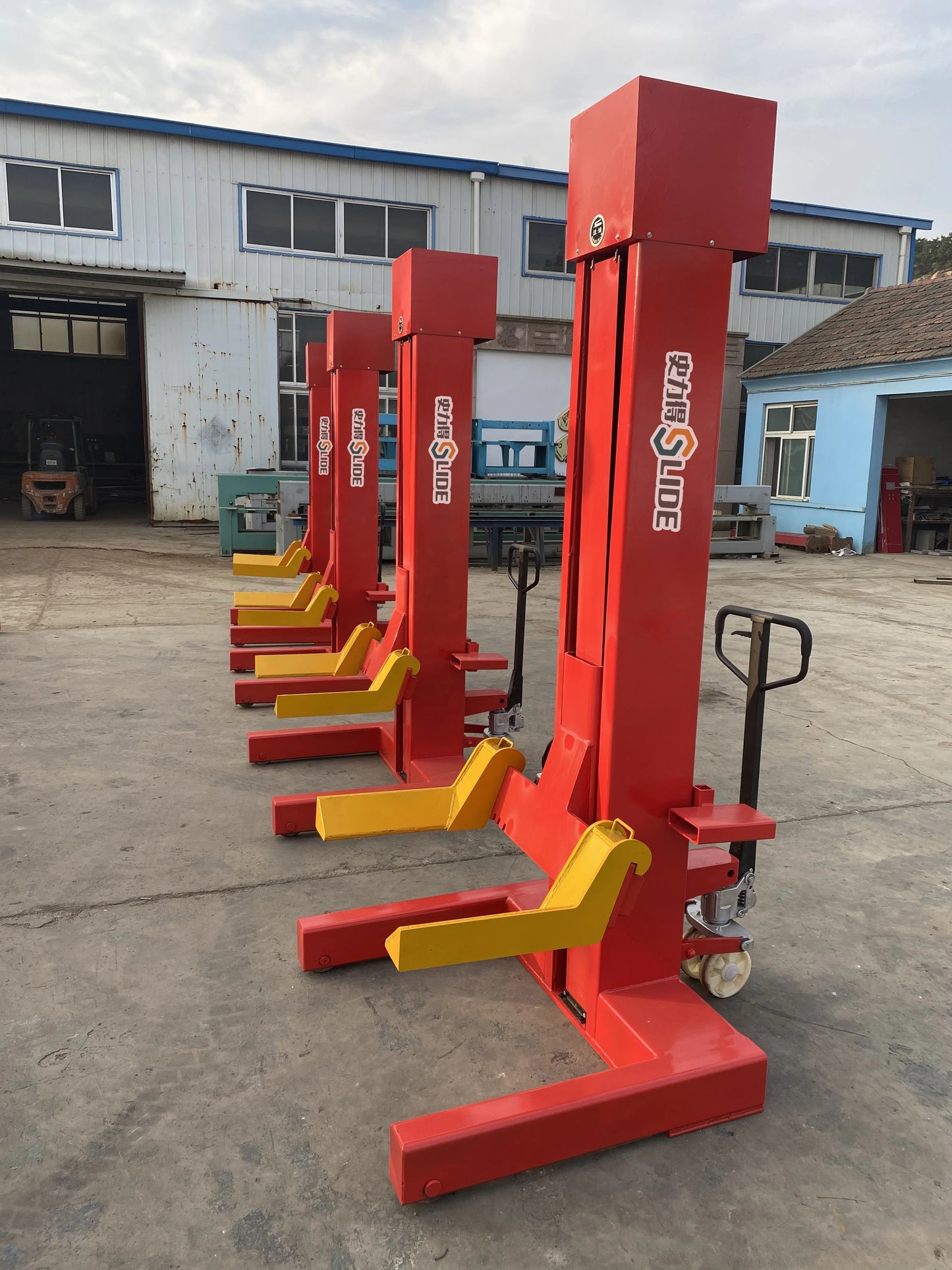 Wireless heavy duty automatic hydraulic mechanical truck car lift