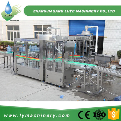 Hot Sale 5 gallon Barrel Bottle Pallet Palletizer Machine Water Packing Line Automatic Stacker Palletizer Robot
