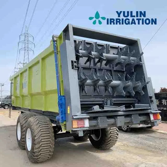 Livestock manure organic fertilizer treatment equipment Dry manure spreader