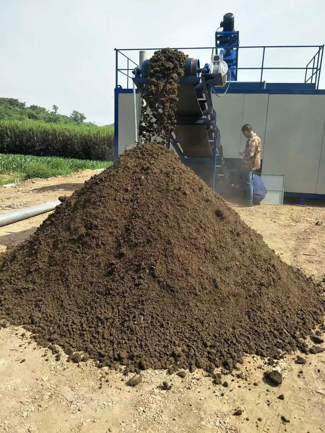 High quality farm animal manure treatment equipment compost making machines