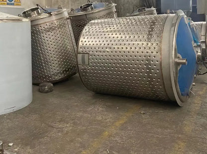 Spot sales 5000L fruit juice milk cooling mixing tank with dimple jacket