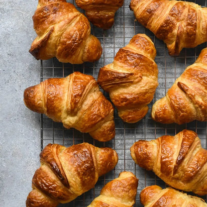 3000/H Factory price CE Multifunction frozen croissant machine automatic croissant production line food production line
