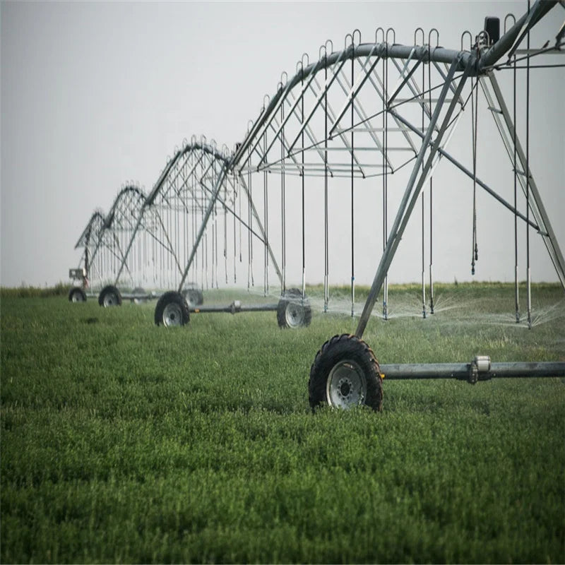 China agricultural sector sprinkling irrigation equipment center pivot irrigation system