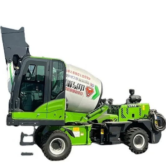 SQMG new mobile self loading concrete blender truck CE ISO  2.6 m3 4X4 self loading mixer truck on sale