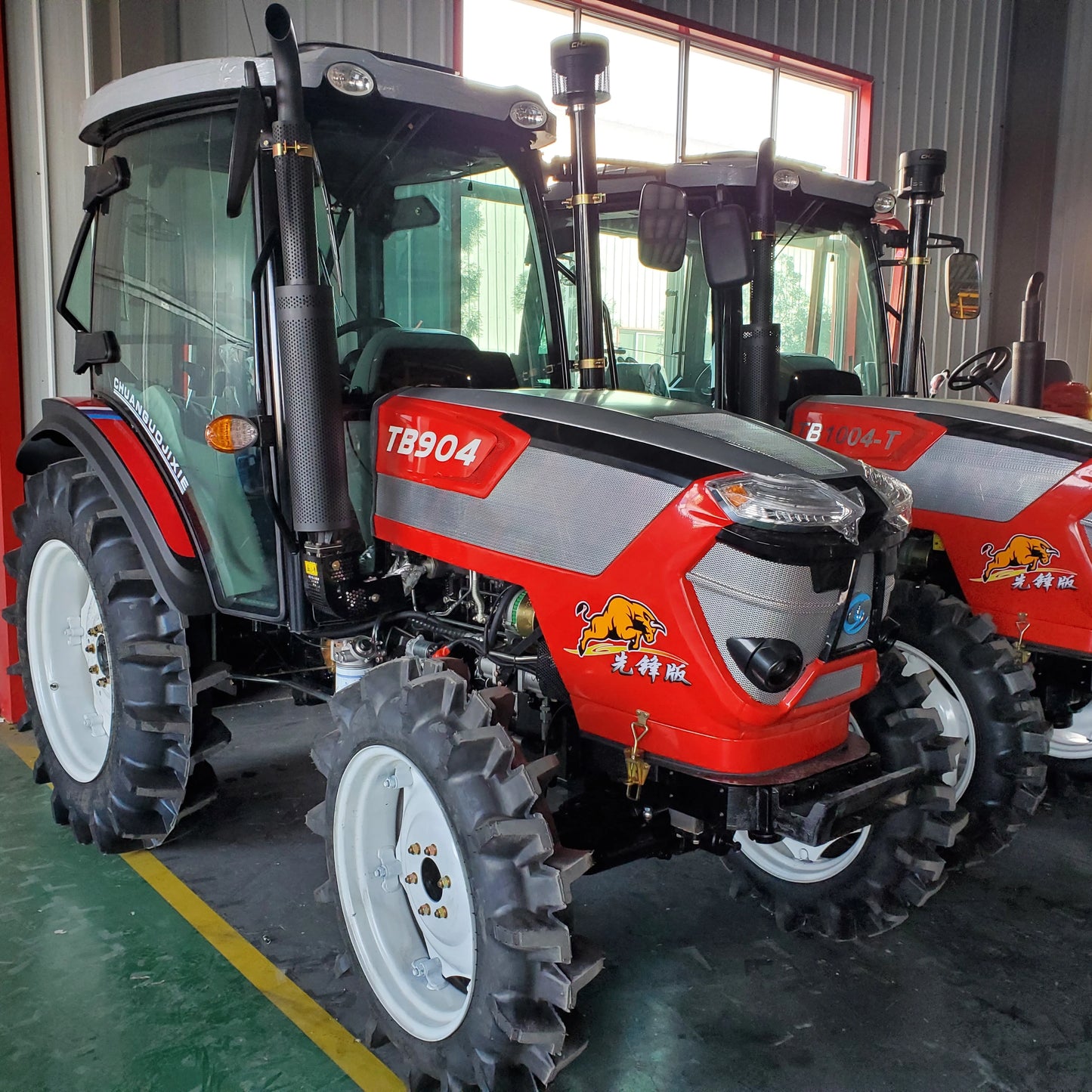 LIANGYI Hot Sale Factory Direct Price 80hp 90hp 100hp Four Wheel Farm Tractor