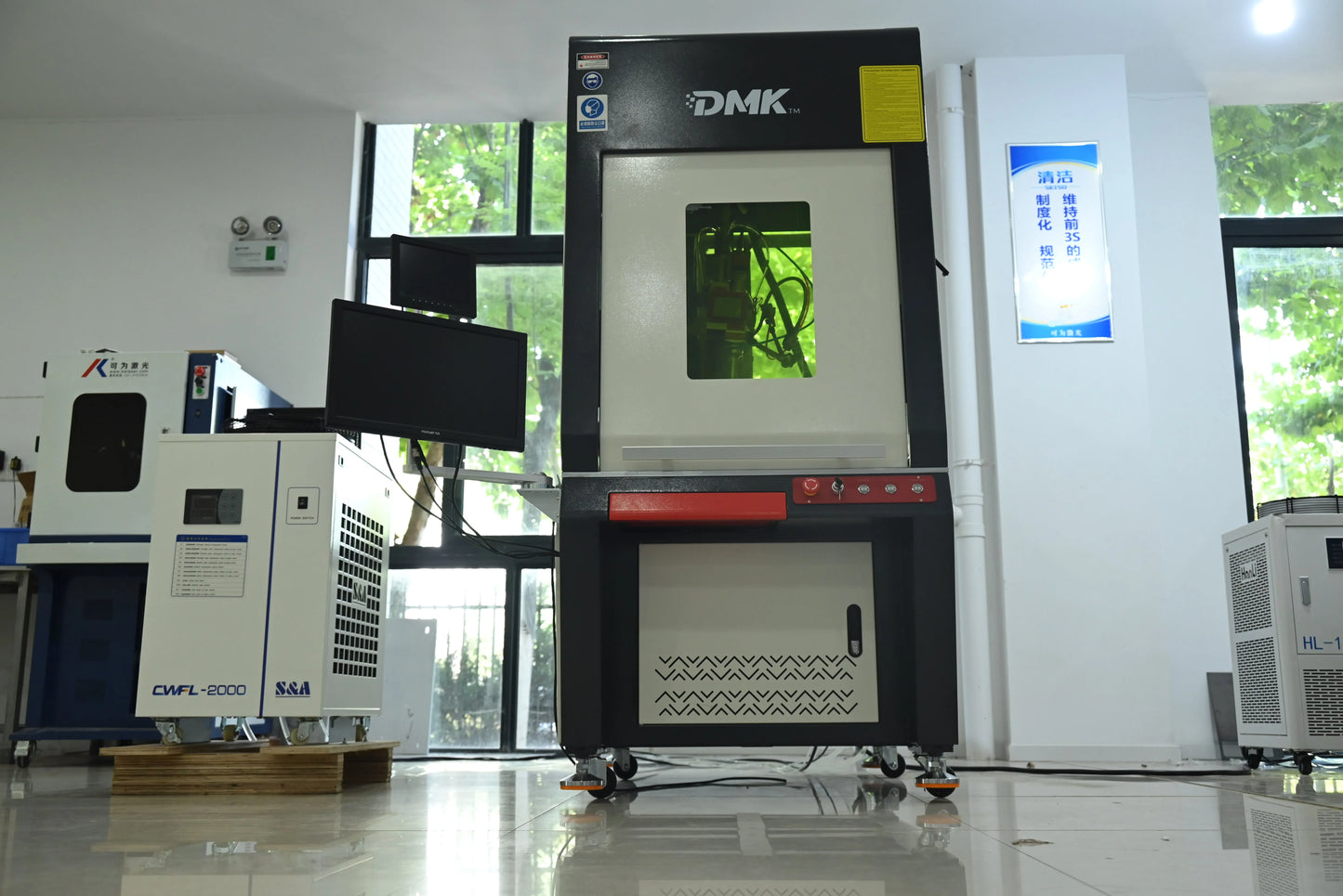 DMK factory supply Lithium battery welding machine fully enclosed automatic platform  1500w 2000w 3000w