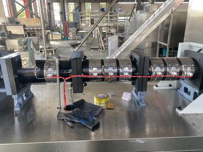 100kg-6ton/h twin screw extruder automatic dry kibble pet food extruder