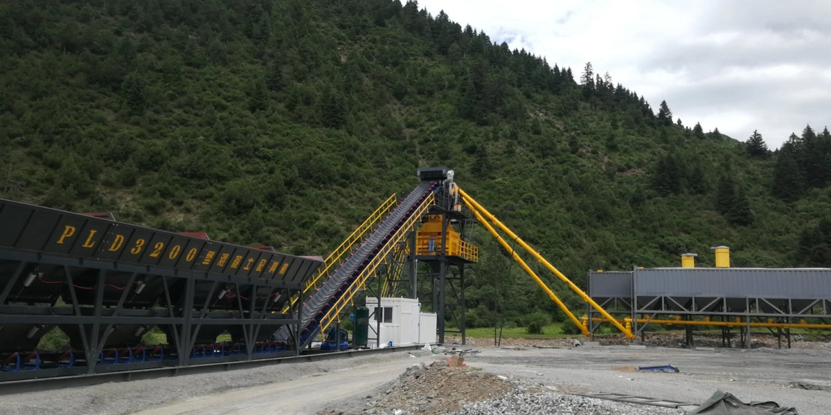conveyor belt plant Concrete Batching Plant 60 m3 with Aggregate storage Hoppers shipping by pieces for saving sea cost
