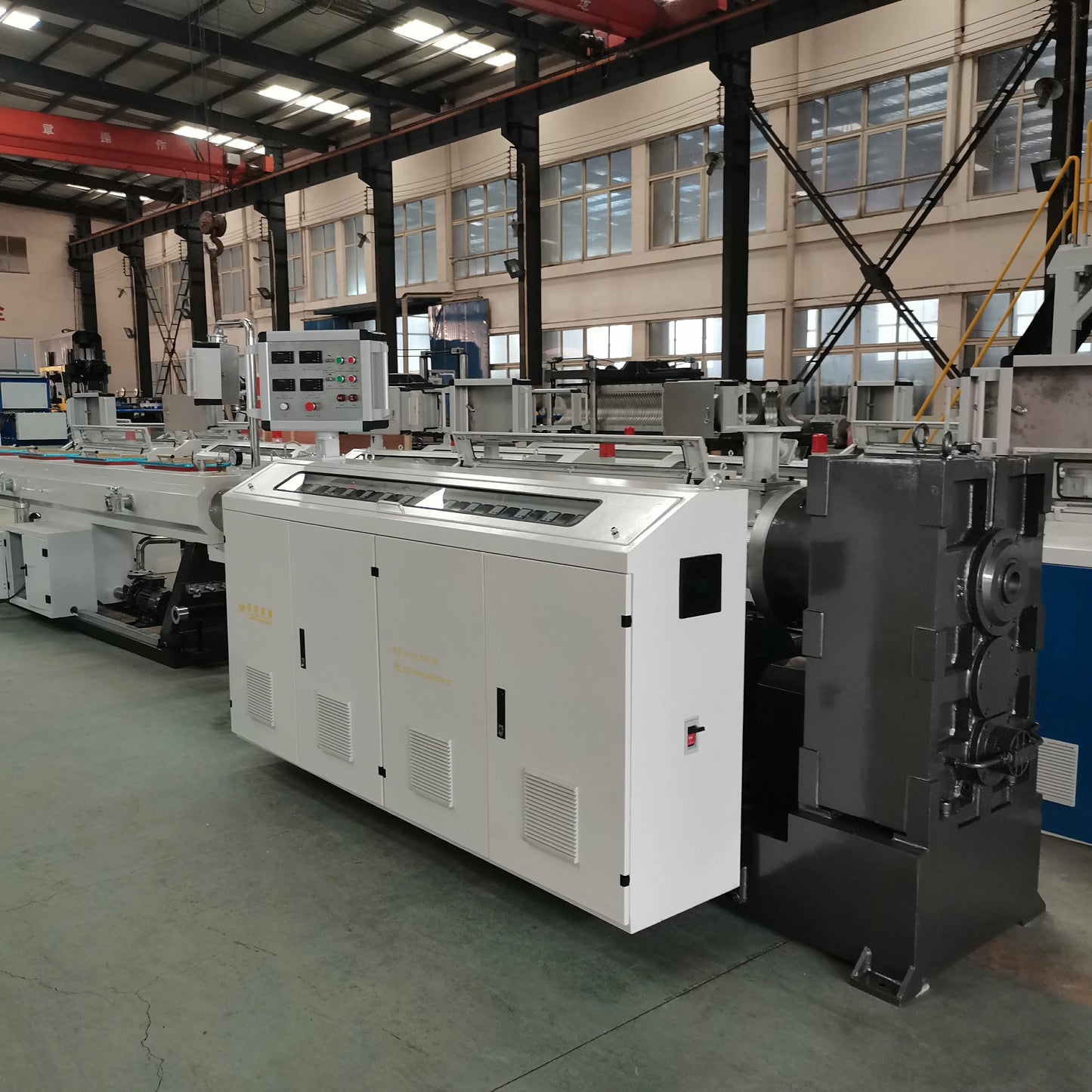 PE HDPE drip irrigation pipe making machine/ agricultural irrigation pipe extruder line