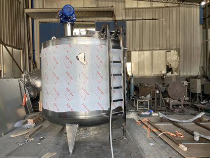Spot sales 5000L fruit juice milk cooling mixing tank with dimple jacket
