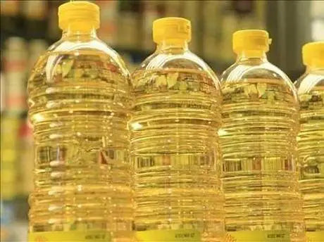 Automatic Pet Bottle Cooking Oil Bottle Filling Machine For 1L 2.5L 5L Oil Filling Line