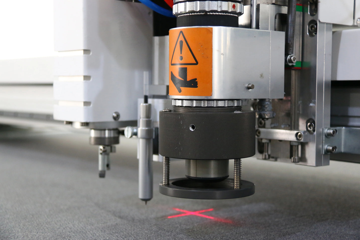 Ruk Pattern Label Pvc Cardboard Flat Bed Cutter Plotter Digital Automatic Flatbed Die Cutting Machine