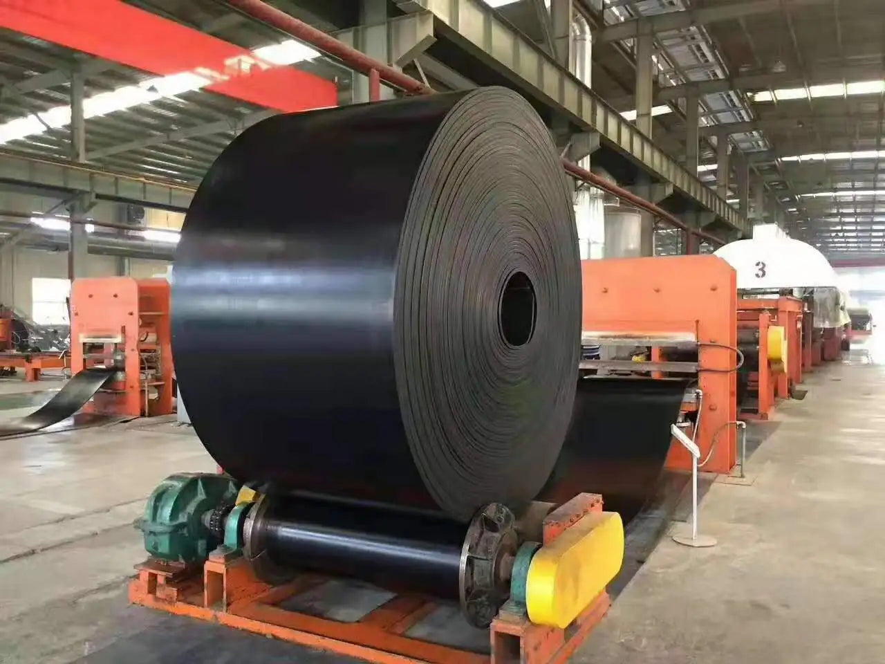 heavy duty mobile custom pattern conveyor belt kenya industrial conveyor belt system with hopper