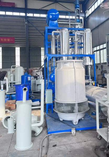Plastics Pyrolysis Oil to Diesel Black Oil Distillation Plant Distillation Equipment For Crude Oil
