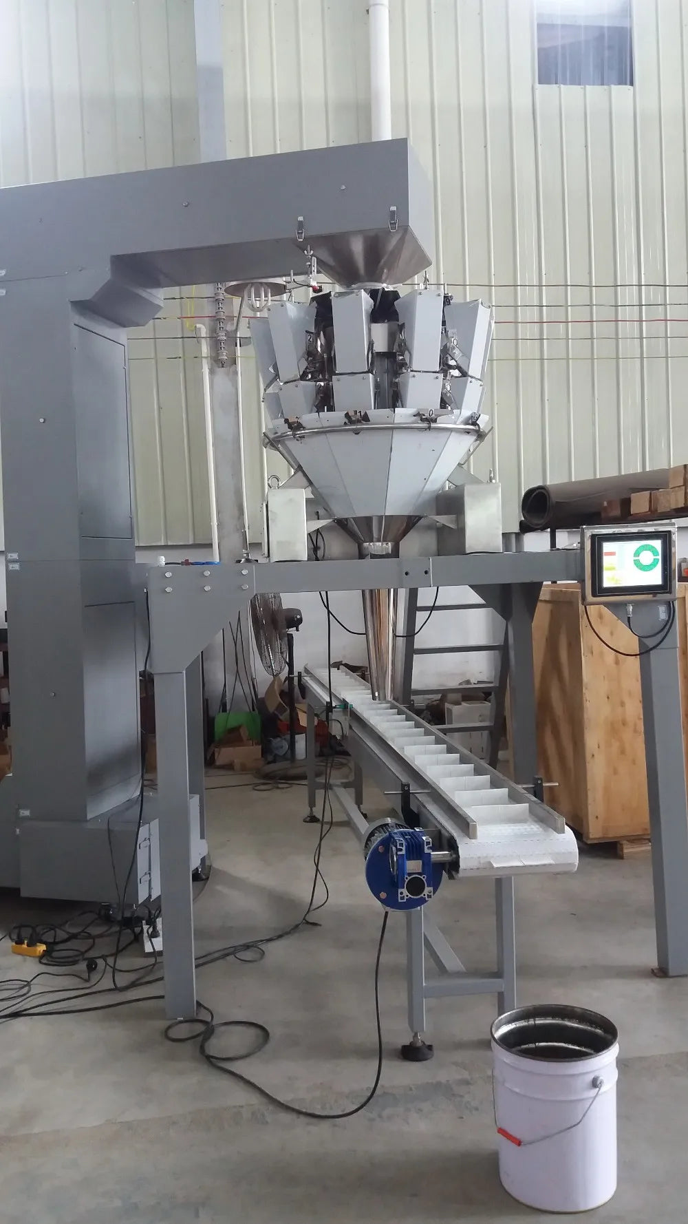 High Speed High Accuracy Automatic Weighing Packing and Conveyor System